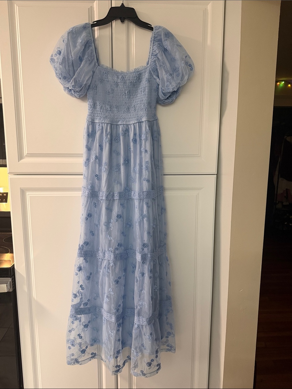 NWT Altar’d State Blue Floral Embroidered Puff Sleeve Maxi Dress Small